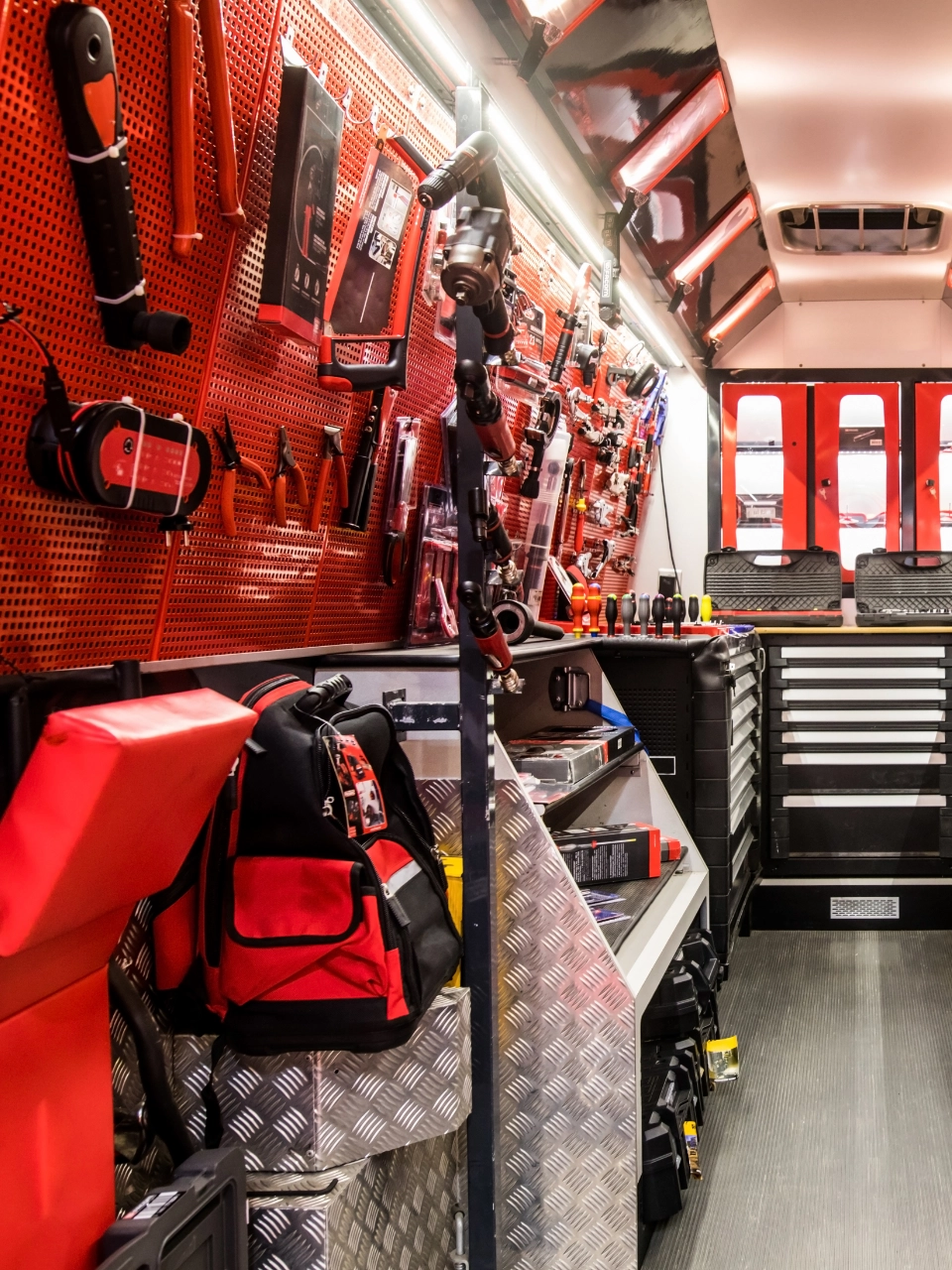 OFFICINA EUROPA - Officina mobile